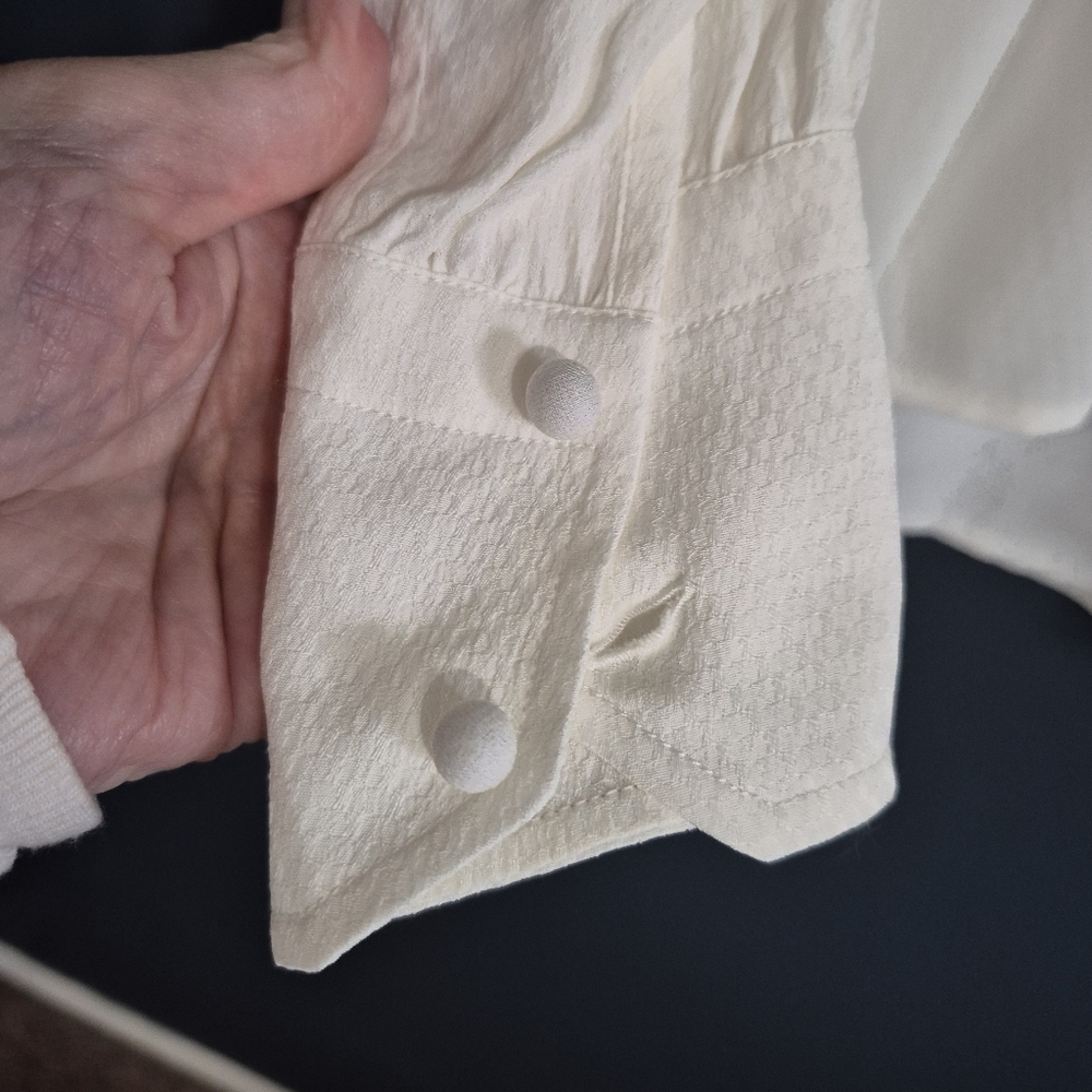 Helmut Lang Cream Textured Pullover Viscose Blouse XS - Picture 7 of 9